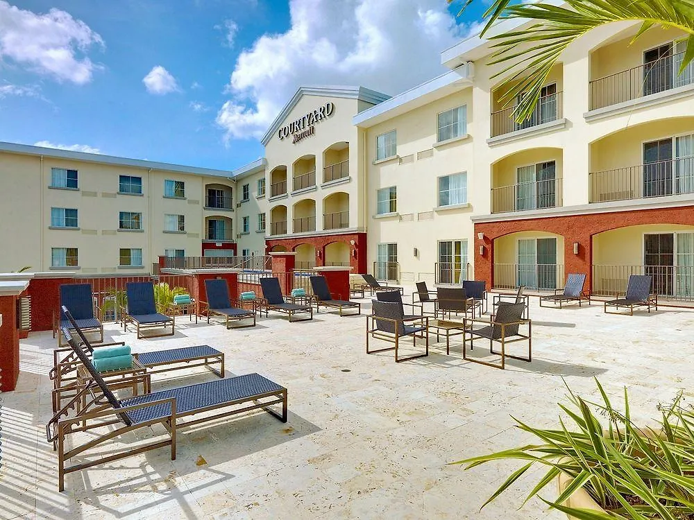 Courtyard By Marriott Bridgetown, Barbados Hotel  Bridgetown