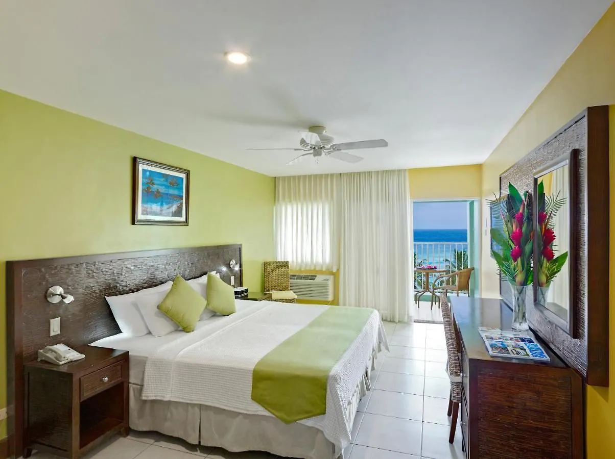 Courtyard By Marriott Bridgetown, Barbados Hotel 3*, Bridgetown Barbados