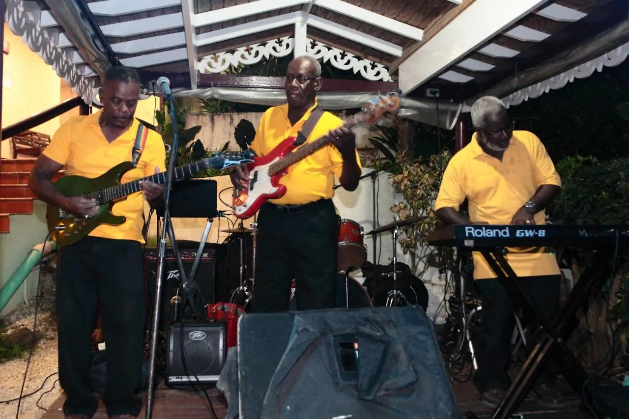 Courtyard By Marriott Bridgetown, Barbados Hotel  Bridgetown