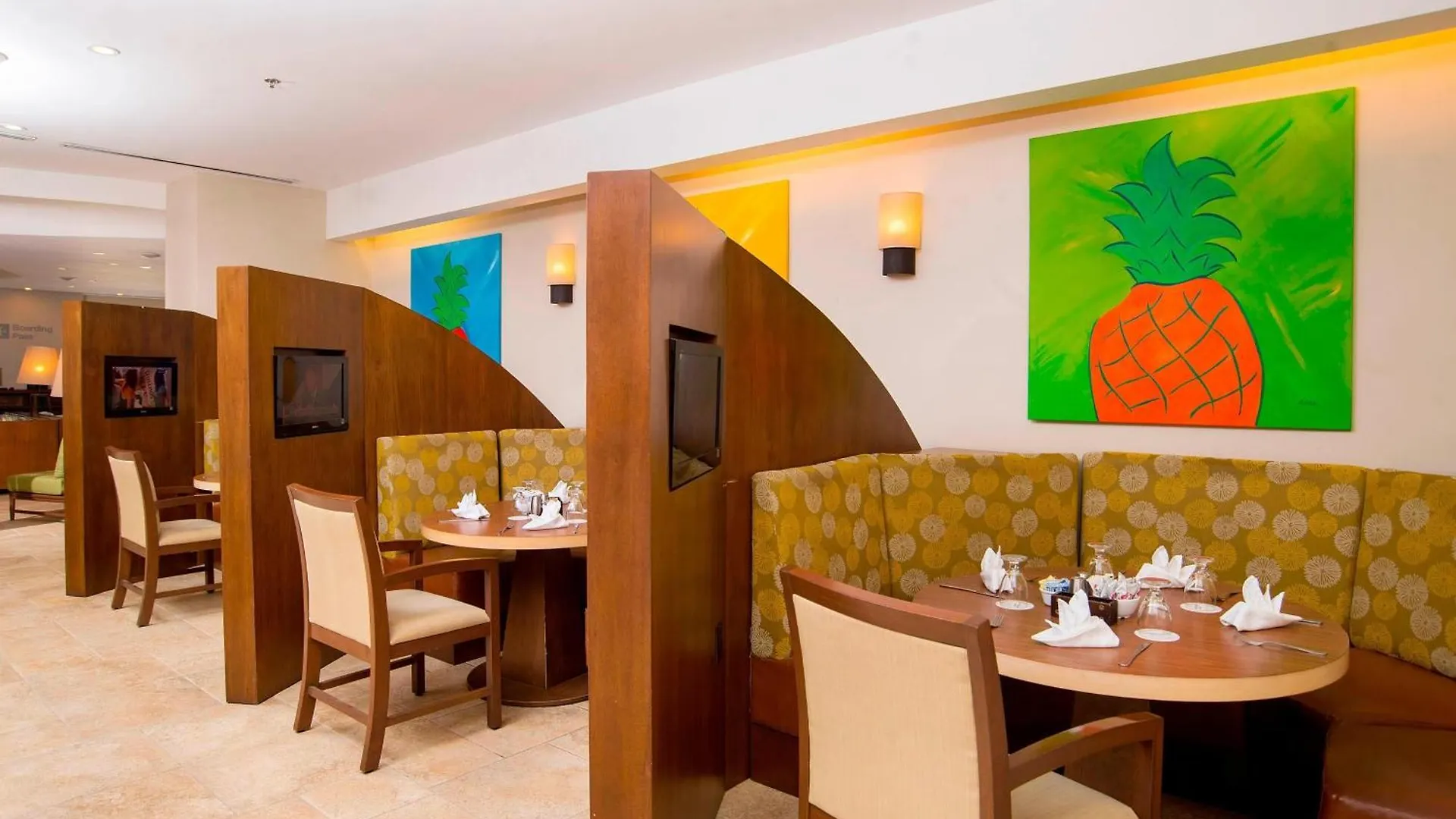 Courtyard By Marriott Bridgetown, Barbados Hotel 3*, Bridgetown Barbados